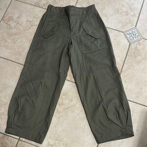Banana Republic Olive Green Cargo Pants ( linen)